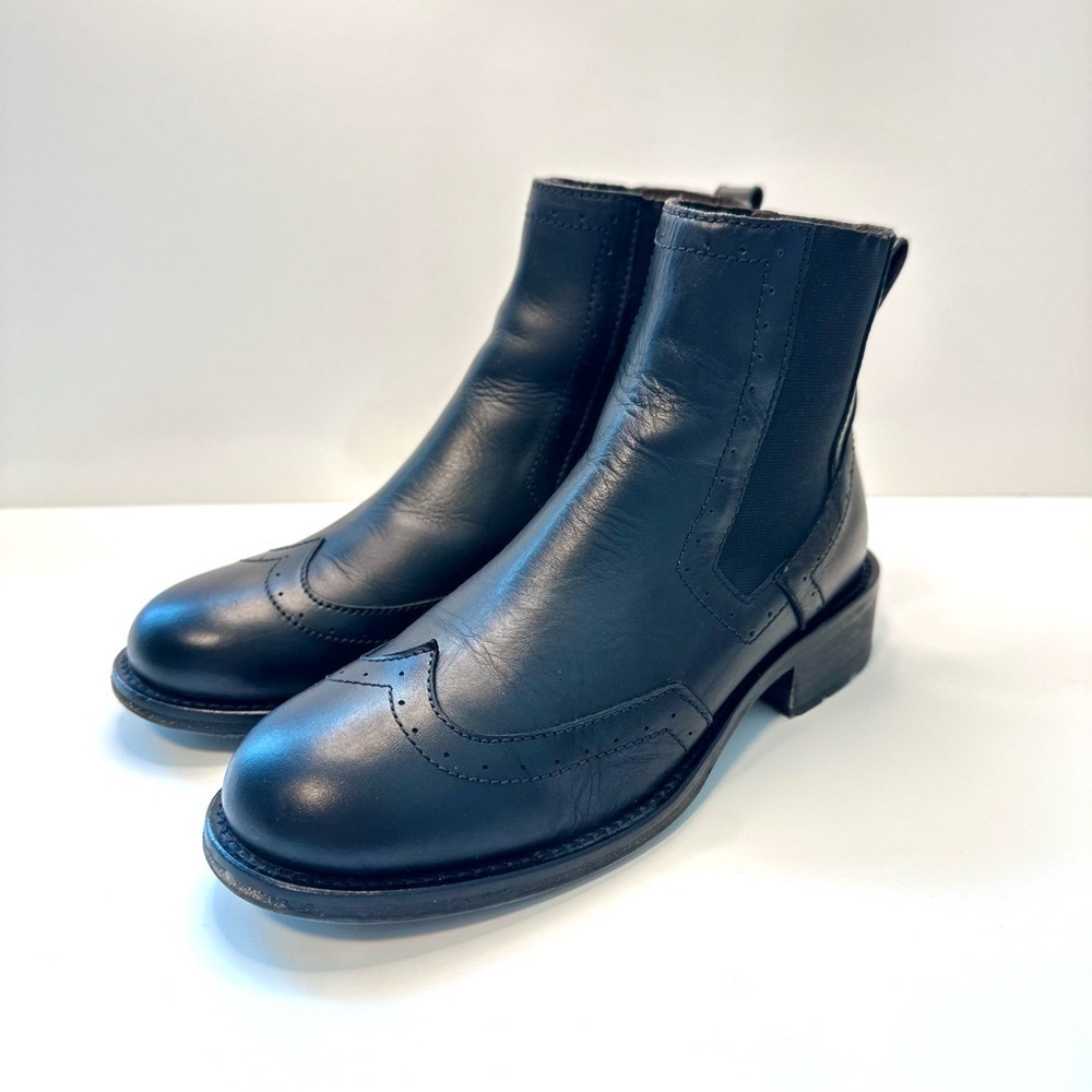Boemos Black Leather Chelsea Ankle Boots – Made in Italy – Size 37